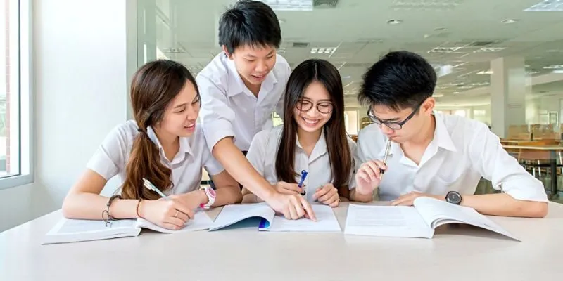 Bắt Đầu Với Bảng Chữ Cái